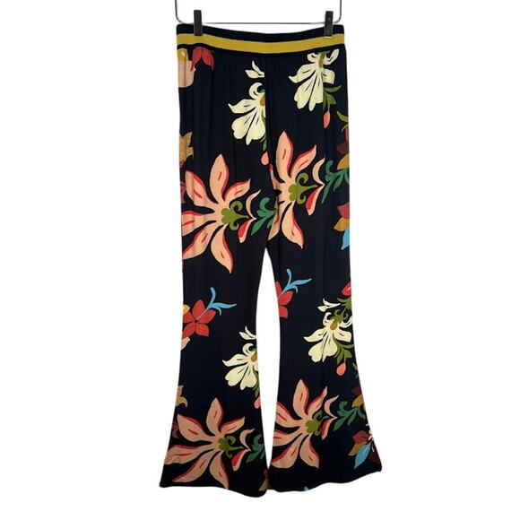 NEW! Farm Rio Calla Flared Retro Floral Pants S Black Motif Retro Boho $148 - Picture 5 of 11